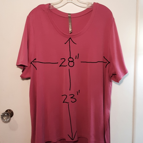 Pink top - Picture 6 of 6